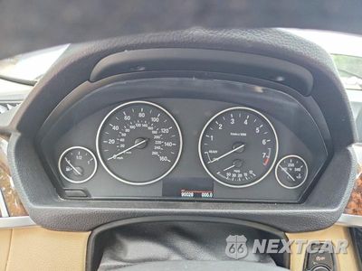 Zdjęcie 9 z 13 samochodu: 2016 BMW 320 I VIN:WBA8E1G59GNT37594 - miniatura