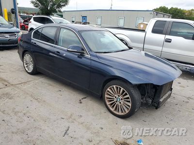 Czwarte zdjęcie samochodu z boku: 2013 BMW 328 I SULEV VIN:WBA3C1C52DF442845 - miniatura