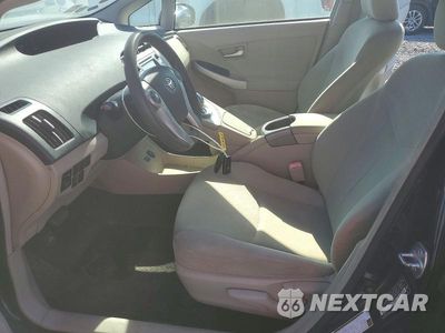 Zdjęcie 7 z 12 samochodu: 2012 TOYOTA PRIUS TWO VIN:JTDKN3DU5C1492466 - miniatura