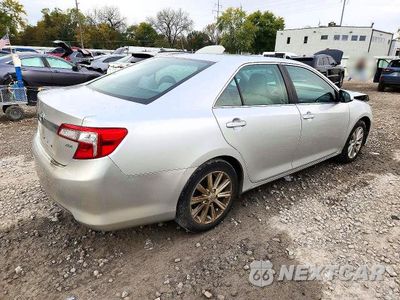 Trzecie zdjęcie samochodu z tyłu: 2012 TOYOTA CAMRY XLE VIN:4T4BF1FK2CR213181 - miniatura