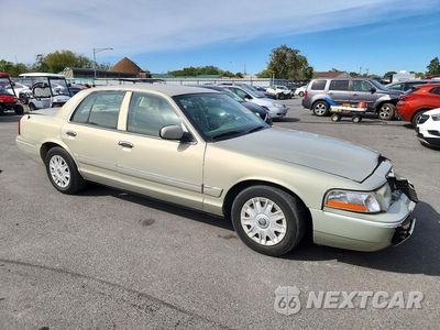 Czwarte zdjęcie samochodu z boku: 2005 MERCURY GRAND MARQUIS GS VIN:2MEFM74W15X607277 - miniatura