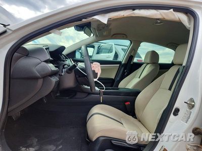 Zdjęcie 7 z 12 samochodu: 2019 HONDA CIVIC LX VIN:19XFC2F6XKE008156 - miniatura