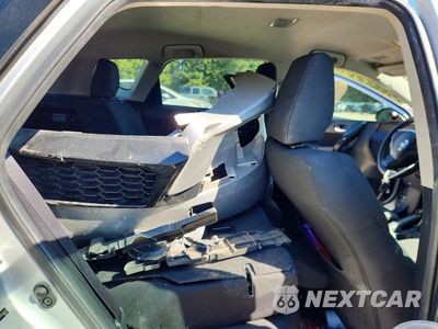 Zdjęcie 10 z 12 samochodu: 2018 TOYOTA COROLLA IM BASE VIN:JTNKARJEXJJ568641 - miniatura