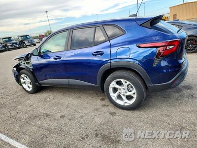 Drugie zdjęcie samochodu z przodu: 2024 CHEVROLET TRAX LS VIN:KL77LFE20RC220783 - miniatura