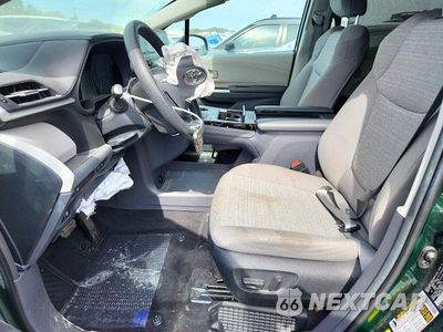 Zdjęcie 7 z 13 samochodu: 2023 TOYOTA SIENNA LE VIN:5TDKRKEC7PS171557 - miniatura