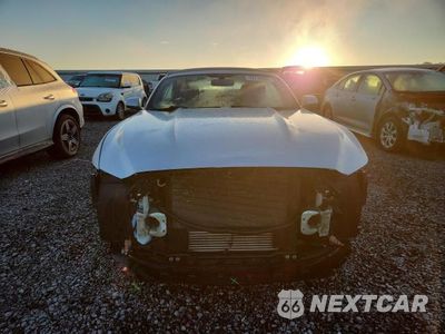Piąte zdjęcie samochodu w środku: 2017 FORD MUSTANG VIN:1FATP8UHXH5307445 - miniatura