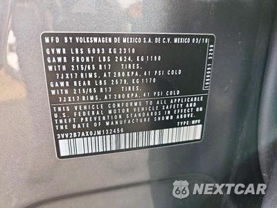 Zdjęcie 13 z 13 samochodu: 2018 VOLKSWAGEN TIGUAN SE VIN:3VV2B7AX0JM132456 - miniatura