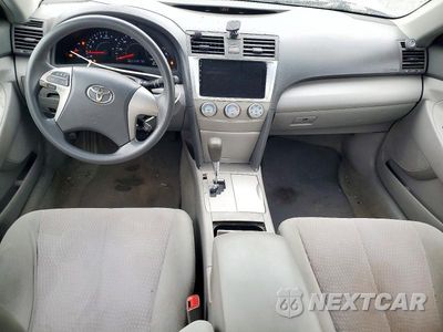 Zdjęcie 8 z 12 samochodu: 2010 TOYOTA CAMRY LE VIN:4T1BF3EK1AU558612 - miniatura