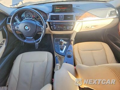 Zdjęcie 8 z 12 samochodu: 2017 BMW 320 I VIN:WBA8A9C38HK864849 - miniatura