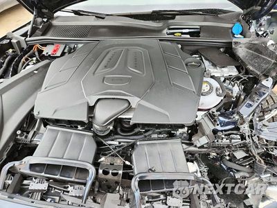 Zdjęcie 12 z 13 samochodu: 2026 PORSCHE CAYENNE E HYBRID COUPE VIN:WP1BE2AY5TDA45814 - miniatura