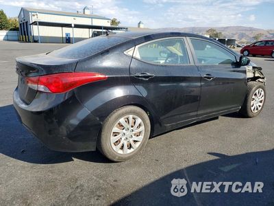 Trzecie zdjęcie samochodu z tyłu: 2013 HYUNDAI ELANTRA GLS VIN:KMHDH4AE7DU567991 - miniatura