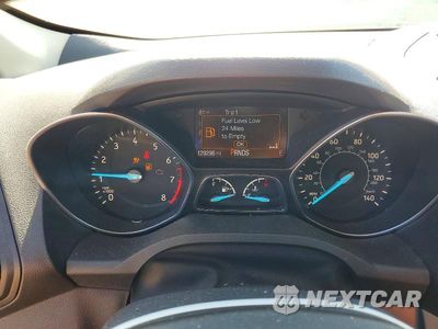 Zdjęcie 9 z 13 samochodu: 2017 FORD ESCAPE S VIN:1FMCU0F70HUE01229 - miniatura