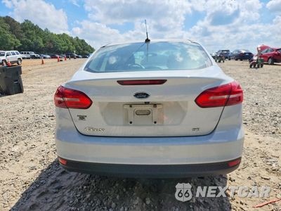 Zdjęcie 6 z 12 samochodu: 2018 FORD FOCUS SE VIN:1FADP3F22JL265287 - miniatura
