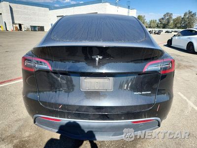 Zdjęcie 6 z 13 samochodu: 2022 TESLA MODEL Y VIN:7SAYGDEE6NF458342 - miniatura