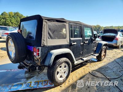 Trzecie zdjęcie samochodu z tyłu: 2016 JEEP WRANGLER UNLIMITED SPORT VIN:1C4BJWDG7GL248612 - miniatura