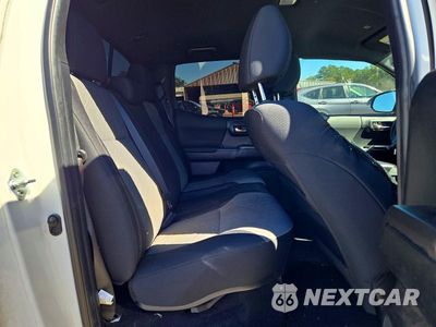 Zdjęcie 10 z 12 samochodu: 2022 TOYOTA TACOMA TRD SPORT VIN:3TMCZ5AN7NM512014 - miniatura