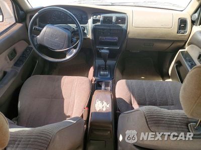 Zdjęcie 8 z 12 samochodu: 1997 TOYOTA 4RUNNER SR5 VIN:JT3GN86R1V0044346 - miniatura