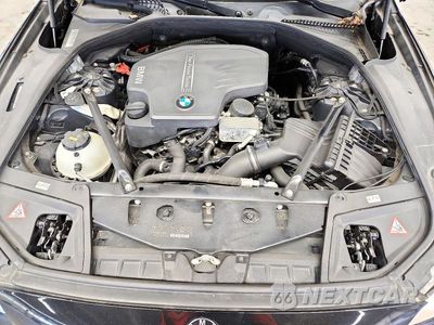 Zdjęcie 11 z 12 samochodu: 2013 BMW 528 XI VIN:WBAXH5C51DD109784 - miniatura