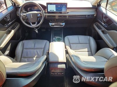 Zdjęcie 8 z 13 samochodu: 2024 LINCOLN CORSAIR GRAND TOURING VIN:5LMTJ5DZ3RUL17155 - miniatura