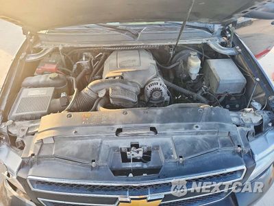 Zdjęcie 12 z 13 samochodu: 2012 CHEVROLET SUBURBAN K1500 LT VIN:1GNSKJE74CR269737 - miniatura