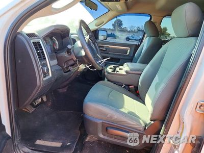 Zdjęcie 7 z 12 samochodu: 2017 RAM 2500 SLT VIN:3C6UR5DL0HG651863 - miniatura