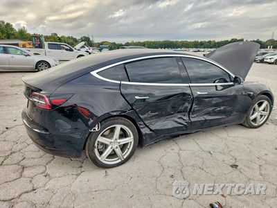 Trzecie zdjęcie samochodu z tyłu: 2018 TESLA MODEL 3 VIN:5YJ3E1EA4JF173237 - miniatura