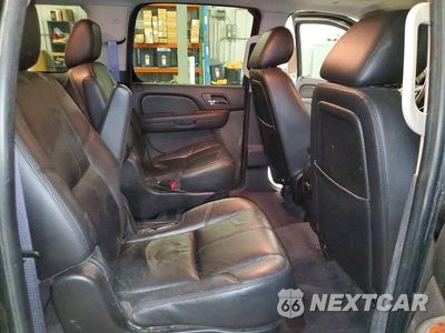 Zdjęcie 11 z 13 samochodu: 2011 CHEVROLET SUBURBAN C1500 LT VIN:1GNSCJE05BR294421 - miniatura
