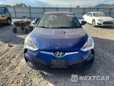 Piąte zdjęcie samochodu w środku: 2016 HYUNDAI VELOSTER BASE VIN:KMHTC6ADXGU265743 - miniatura