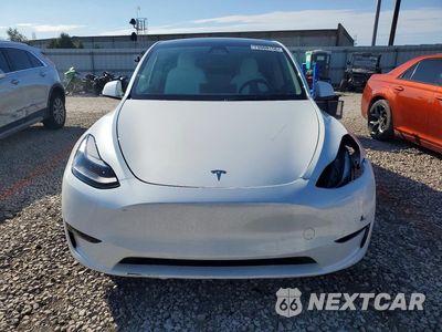 Piąte zdjęcie samochodu w środku: 2024 TESLA MODEL Y VIN:7SAYGDEE2RF194770 - miniatura
