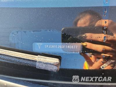 Zdjęcie 12 z 12 samochodu: 2016 TESLA MODEL S VIN:5YJSA1E26GF140877 - miniatura