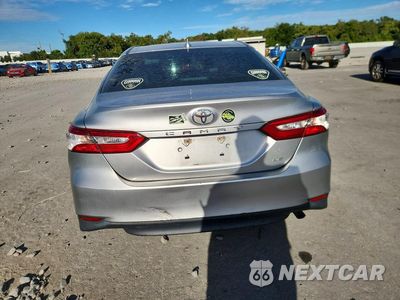 Zdjęcie 6 z 12 samochodu: 2020 TOYOTA CAMRY LE VIN:4T1C11AKXLU902664 - miniatura