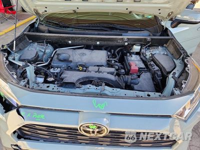 Zdjęcie 12 z 13 samochodu: 2019 TOYOTA RAV4 XLE PREMIUM VIN:JTMA1RFV0KD026747 - miniatura