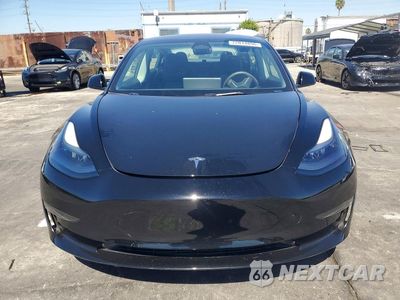 Piąte zdjęcie samochodu w środku: 2023 TESLA MODEL 3 VIN:5YJ3E1EA2PF704184 - miniatura