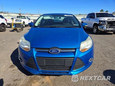 Piąte zdjęcie samochodu w środku: 2014 FORD FOCUS SE VIN:1FADP3F22EL309004 - miniatura