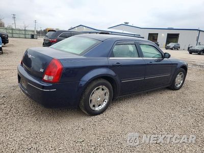 Trzecie zdjęcie samochodu z tyłu: 2005 CHRYSLER 300 TOURING VIN:2C3JA53G55H122531 - miniatura
