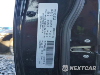 Zdjęcie 12 z 12 samochodu: 2019 CHRYSLER 300 TOURING VIN:2C3CCAAG4KH715663 - miniatura