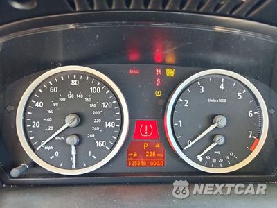 Zdjęcie 9 z 12 samochodu: 2006 BMW 530 I VIN:WBANE73506CM39548 - miniatura