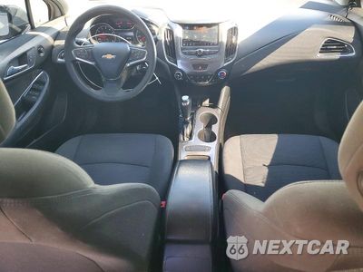 Zdjęcie 8 z 12 samochodu: 2019 CHEVROLET CRUZE LT VIN:1G1BE5SM2K7109764 - miniatura