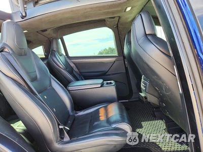 Zdjęcie 10 z 12 samochodu: 2017 TESLA MODEL X VIN:5YJXCBE23HF049959 - miniatura