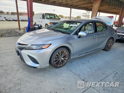 2018 TOYOTA CAMRY SE JTNB11HK5J3051944 - główne zdjęcie licytacji z USA - miniatura