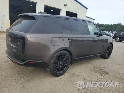 Trzecie zdjęcie samochodu z tyłu: 2023 LAND ROVER RANGE ROVER FIRST EDITION VIN:SALKVBE76PA011724 - miniatura