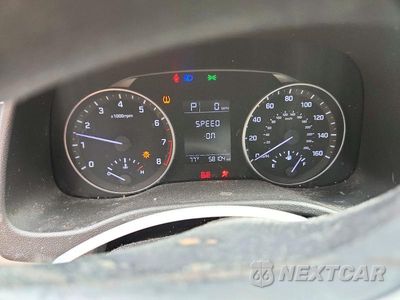 Zdjęcie 9 z 12 samochodu: 2017 HYUNDAI ELANTRA SE VIN:KMHD74LF3HU090331 - miniatura