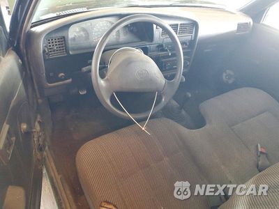 Zdjęcie 8 z 13 samochodu: 1993 TOYOTA PICKUP 1/2 TON SHORT WHEELBASE DX VIN:4TARN01P9PZ137279 - miniatura