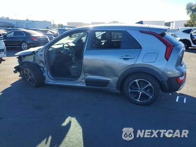 Drugie zdjęcie samochodu z przodu: 2025 KIA NIRO LX VIN:KNDCP3LE1S5254825 - miniatura