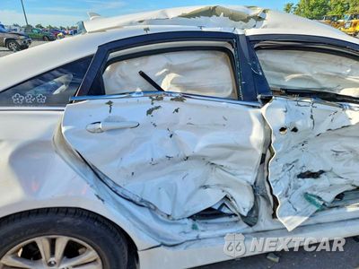 Zdjęcie 10 z 12 samochodu: 2014 HYUNDAI SONATA GLS VIN:5NPEB4AC2EH907813 - miniatura