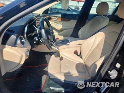 Zdjęcie 7 z 13 samochodu: 2019 MERCEDES-BENZ C 300 4MATIC VIN:WDDWF8EB6KR512500 - miniatura