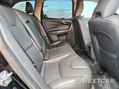 Zdjęcie 11 z 13 samochodu: 2015 VOLVO XC60 T6 PREMIER VIN:YV449MDK2F2649237 - miniatura