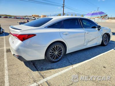 Trzecie zdjęcie samochodu z tyłu: 2019 TOYOTA AVALON HYBRID XSE VIN:4T1B21FB0KU009340 - miniatura
