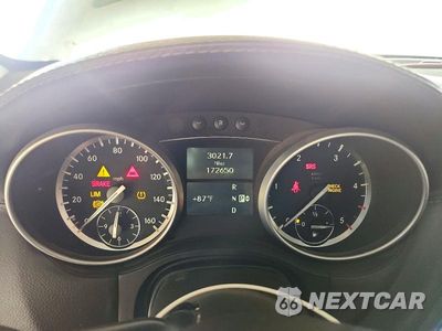 Zdjęcie 9 z 13 samochodu: 2010 MERCEDES-BENZ GL 350 BLUETEC VIN:4JGBF2FEXAA573114 - miniatura