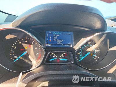 Zdjęcie 9 z 13 samochodu: 2015 FORD ESCAPE SE VIN:1FMCU9G93FUA93118 - miniatura